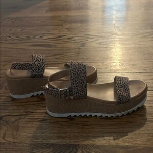 Time and Tru Brown Leopard Sandals